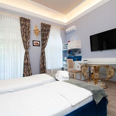 Art Suites Near Deribasovskaya Οδησσός Εξωτερικό φωτογραφία