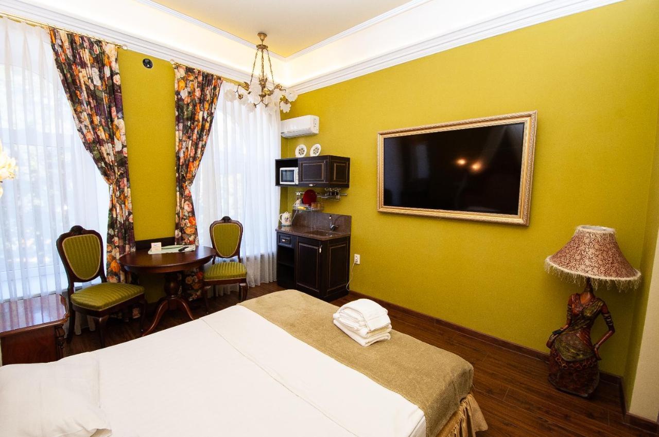 Art Suites Near Deribasovskaya Οδησσός Εξωτερικό φωτογραφία