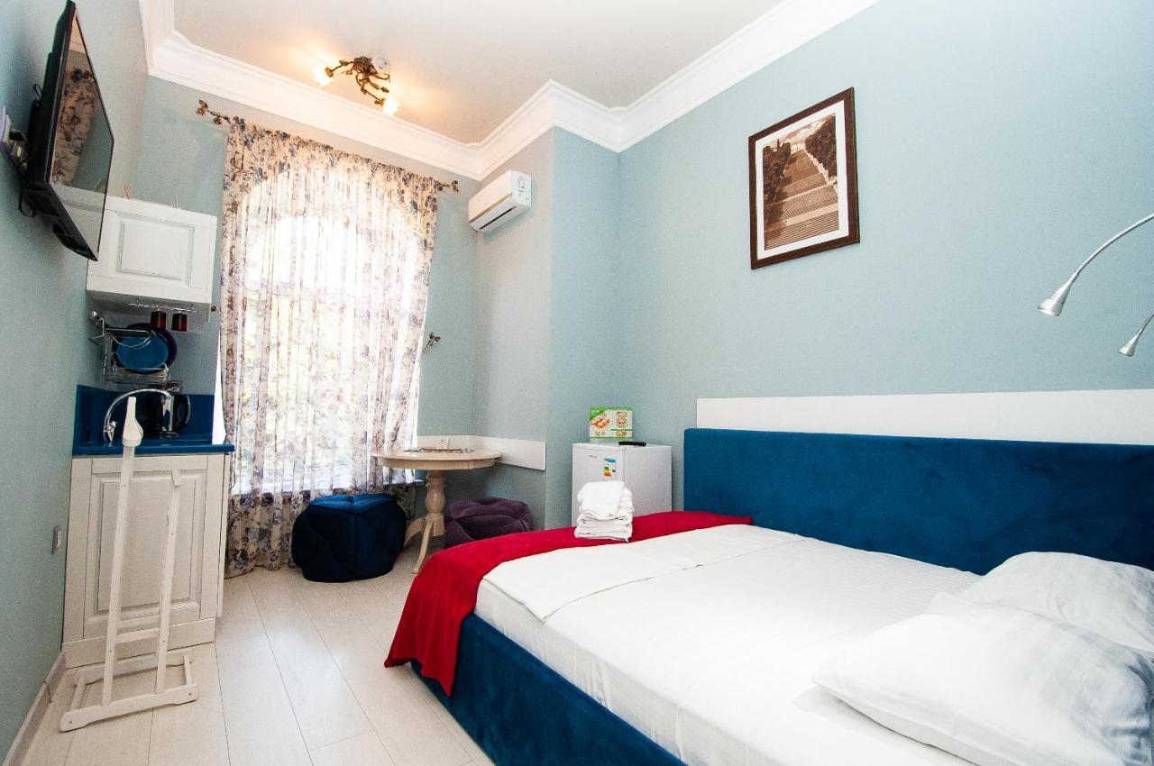 Art Suites Near Deribasovskaya Οδησσός Εξωτερικό φωτογραφία